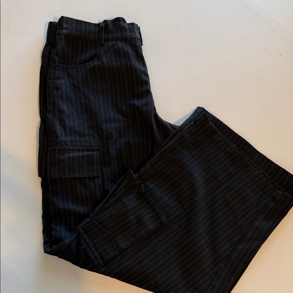 Urban Outfitters Wide Leg Pinstriped Cargo Pants Women’s Medium